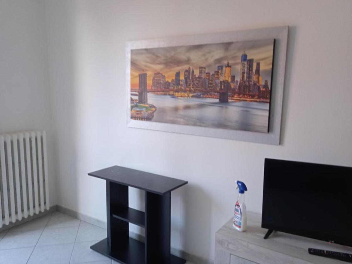 Appartamento Niguarda Alfred House Bresso Esterno foto